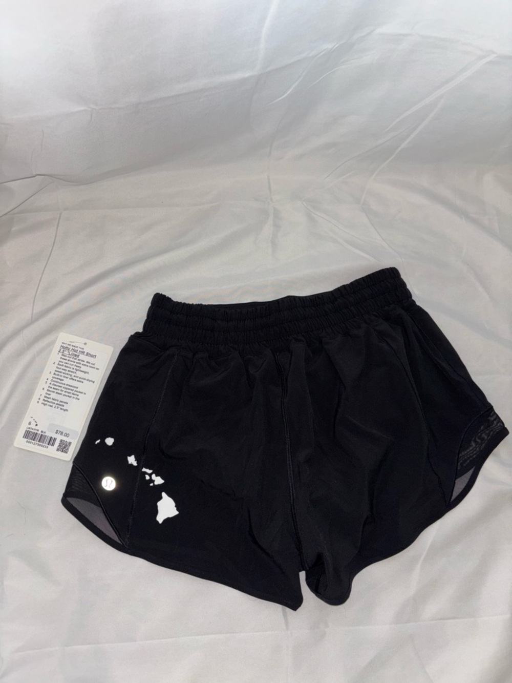 NEW Rare Lululemon Hawaii Hotty Hot Shorts HR